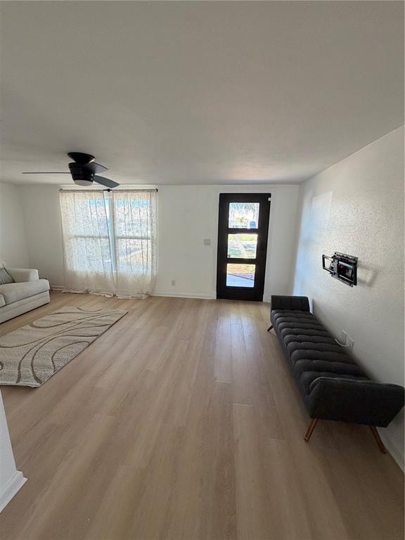 Building Photo - 3352 Honeymoon Ln