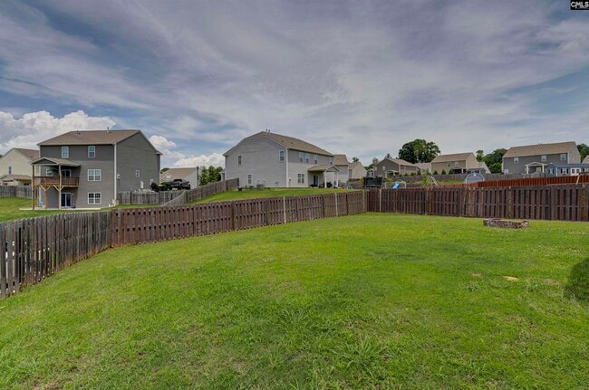 Building Photo - 414 Tulip Way