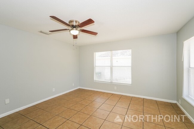 Building Photo - Newly Renovated Single Family Home | 4 BR/2BA | Partially fenced  front yard