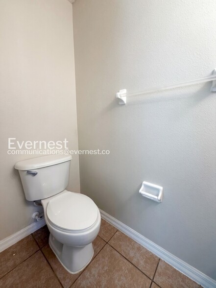 Building Photo - 8535 Gablebend Way