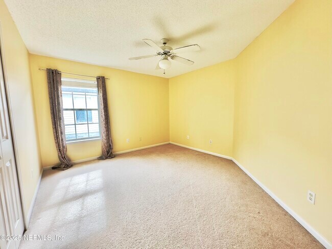 Building Photo - 11669 Oxford Crest Ln