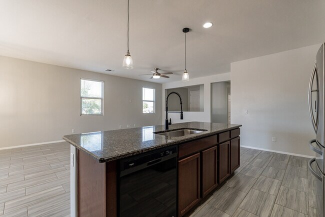 Building Photo - Gladden Farms Home