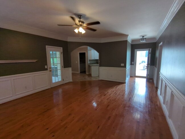 Building Photo - Nice Neighborhood in East Brainerd