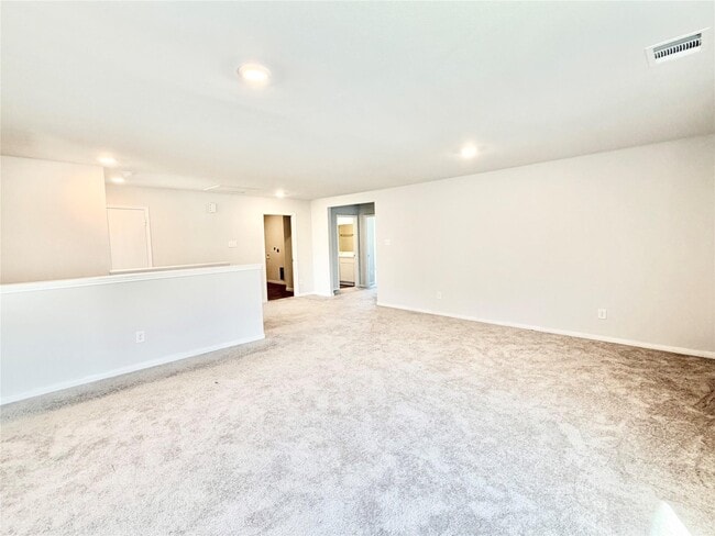 Building Photo - 1395 Rd 5102