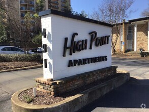 Building Photo - High Point Apartments