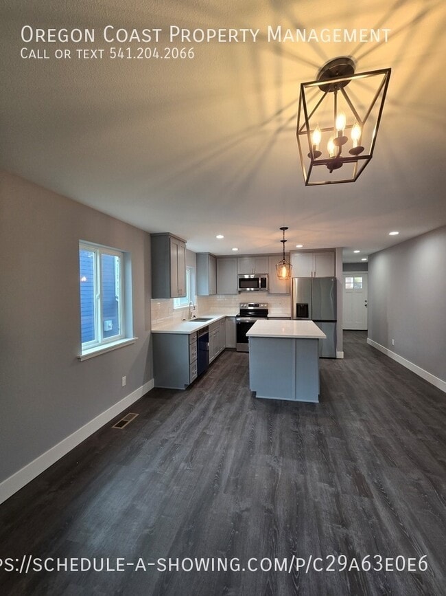 Building Photo - 4255 Sequoia Loop