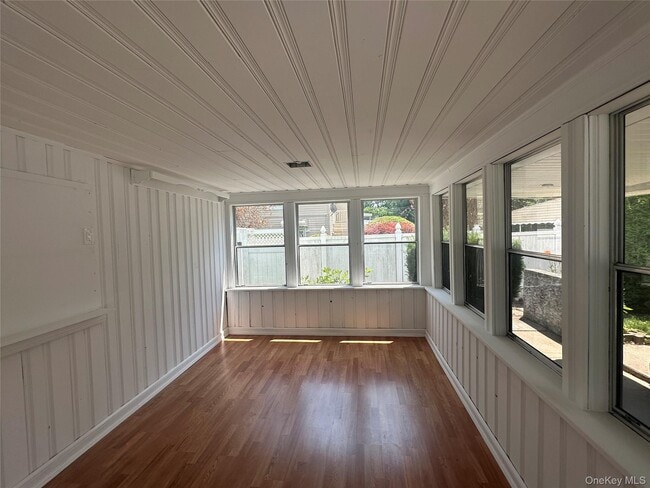 Building Photo - 168 Lenox Ave