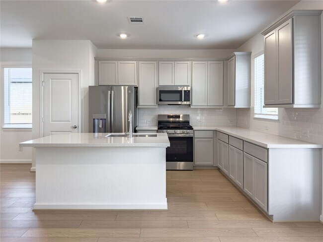 Building Photo - 9726 Ivy Manor Ct