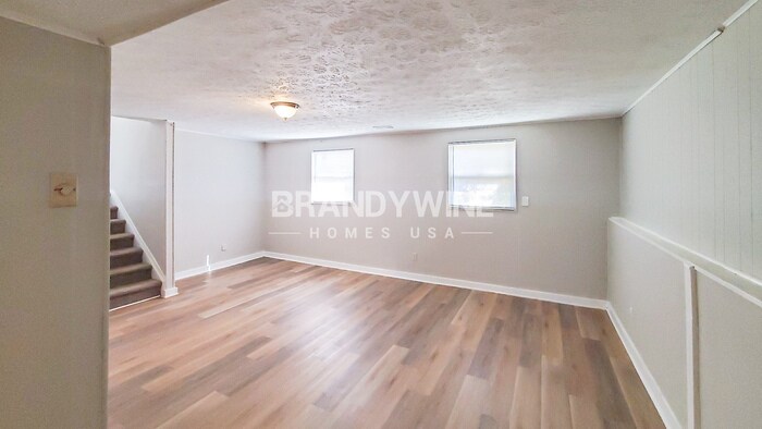 Building Photo - 3225 Valley Bend Rd