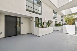 Building Photo - 24722 Del Prado Ave