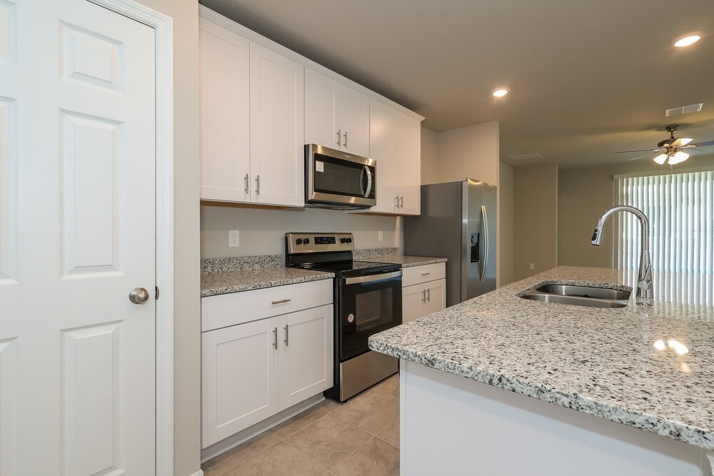 Building Photo - 453 Sun Warbler Wy