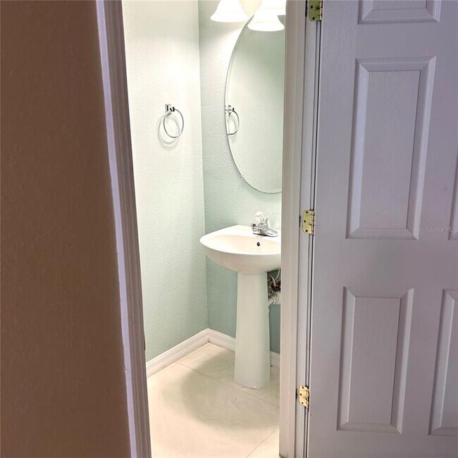 Building Photo - 2568 Hidden Cove Ln