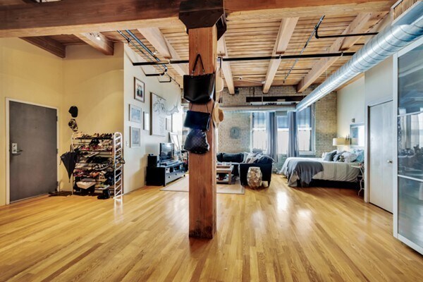 Building Photo - 43 Charlton St