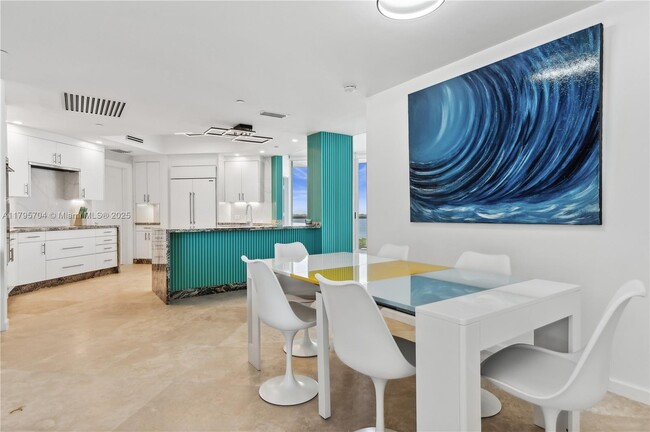 Building Photo - 4600 N Ocean Dr