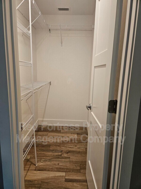 Building Photo - 26527 Angelica Rd