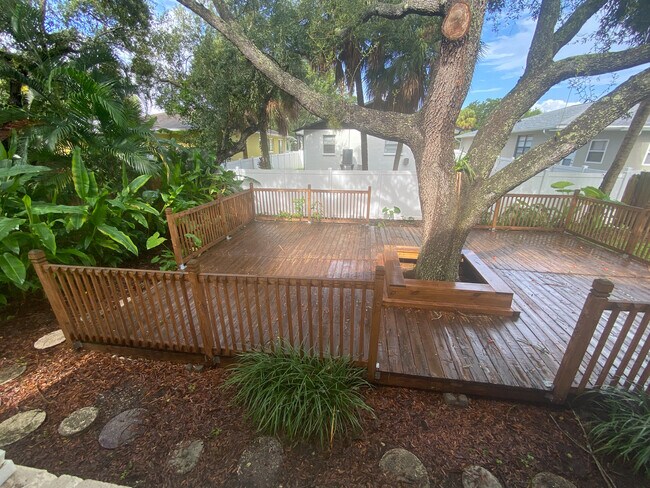 Building Photo - 7607 S Sherrill St