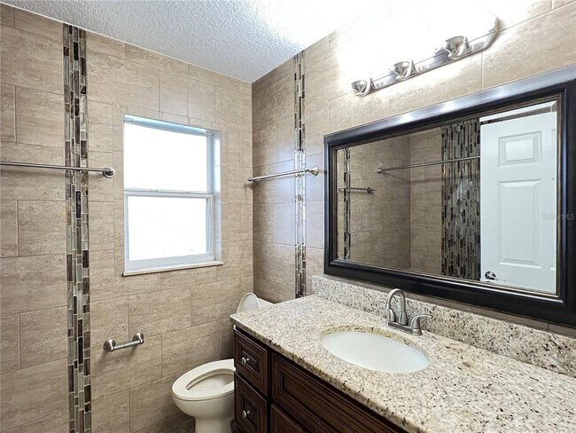 Building Photo - 2859 Blooming Alamanda Loop