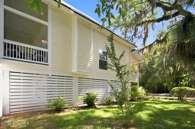 Building Photo - 1066 Patterson Is