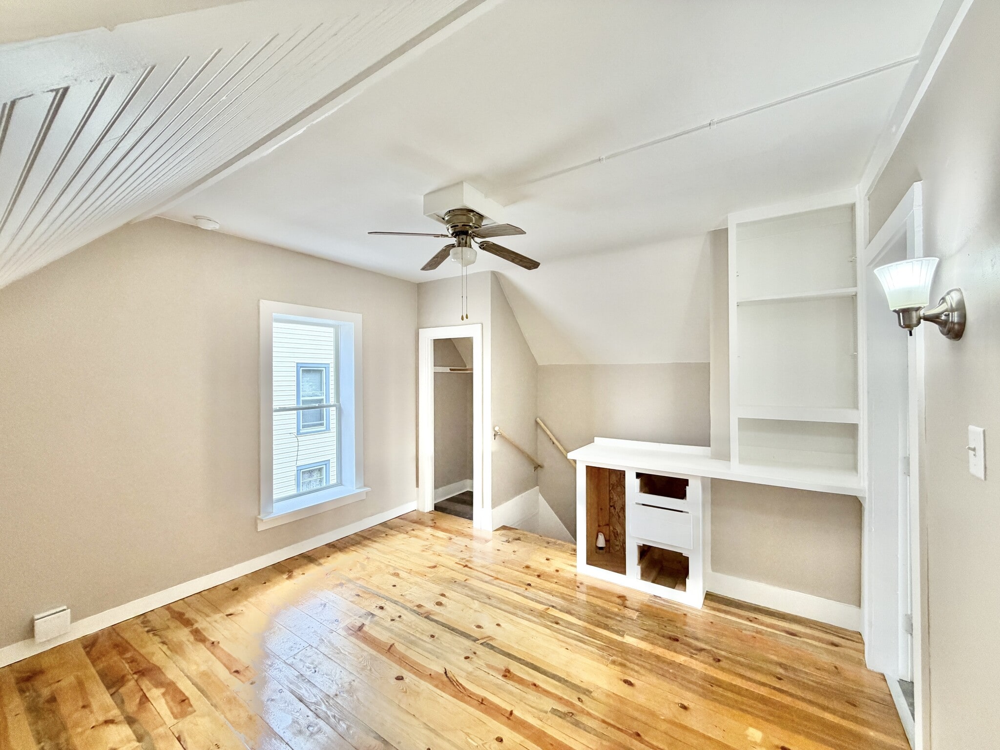 Building Photo - 955 10th St