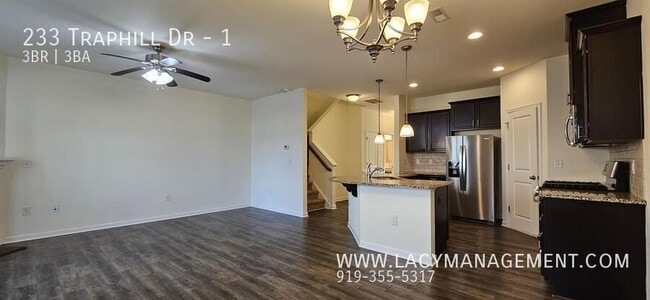 Building Photo - 233 Traphill Dr