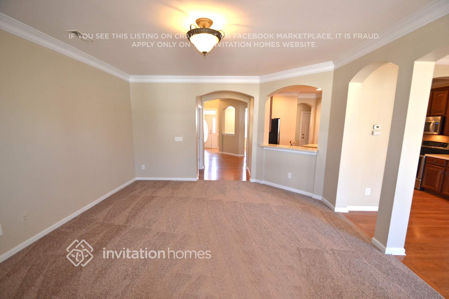 Building Photo - 5722 Cactus Valley Rd