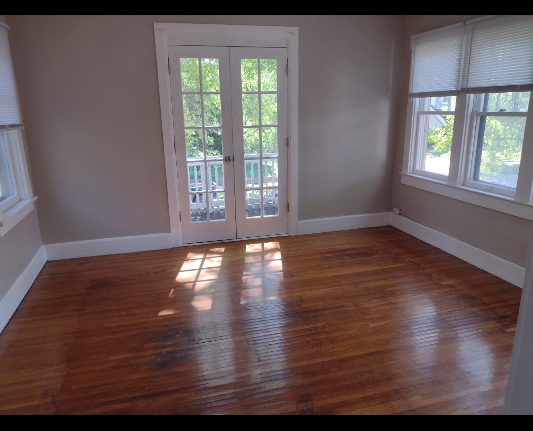 Building Photo - 2023 S 24th St