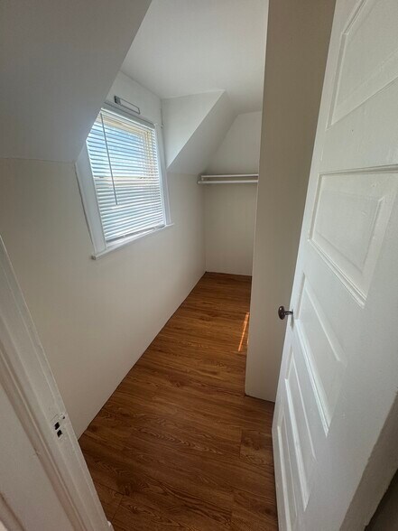 Bedroom 1 Closet - 4228 DuPont Ave N