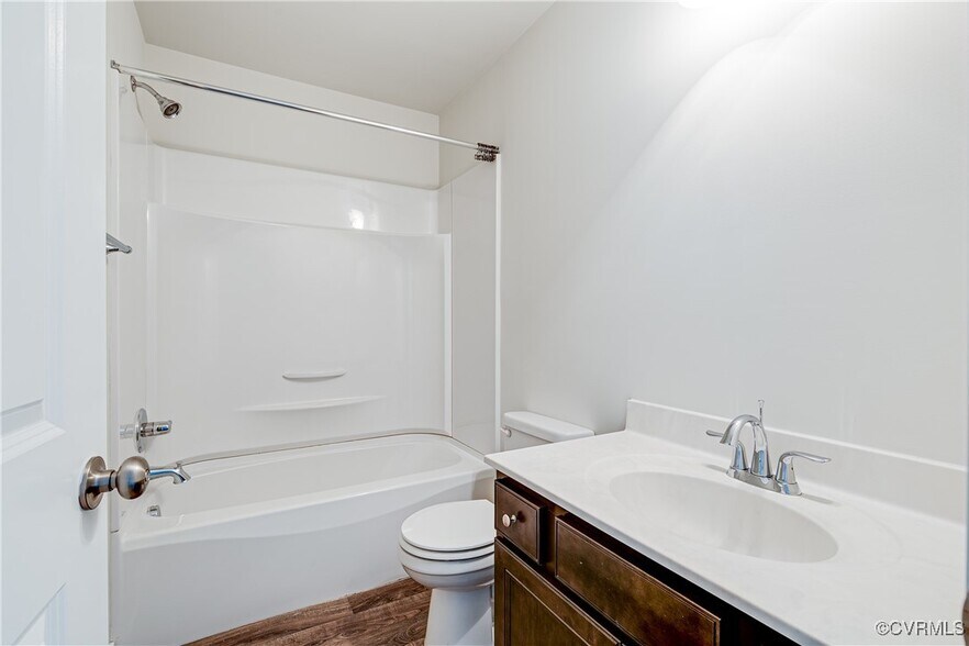 Building Photo - 1701 Anchor Landing Dr