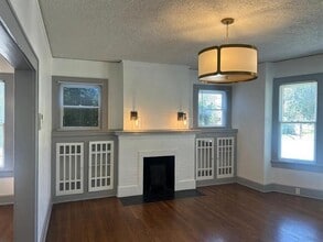 Building Photo - 5800 Prospect Ave