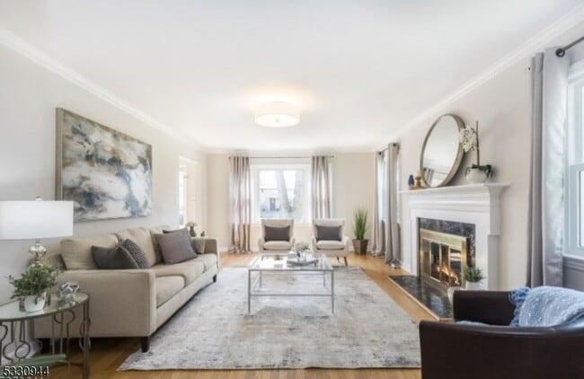 Building Photo - 7 Evergreen Terrace