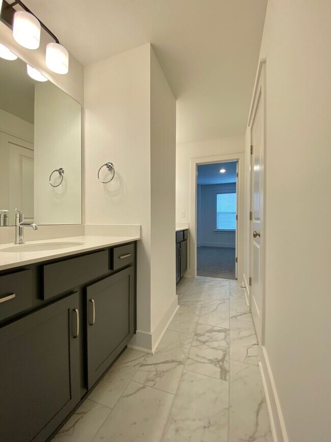 Building Photo - Brand-New Home for Lease in Desirable Spri...