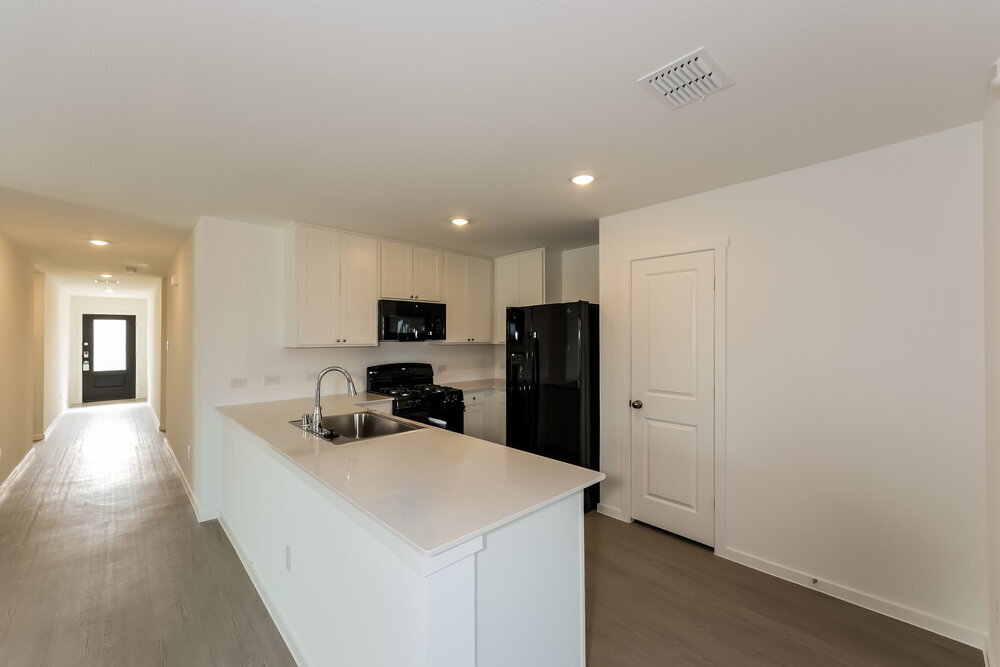 Building Photo - 100 Wild Rose Dr