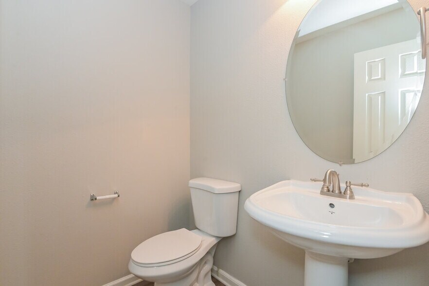Building Photo - 4420 Norfleet St