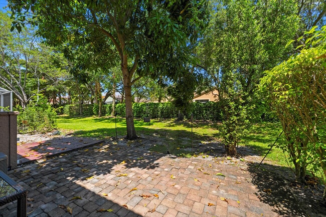 Building Photo - 6960 Mill Brook Pl