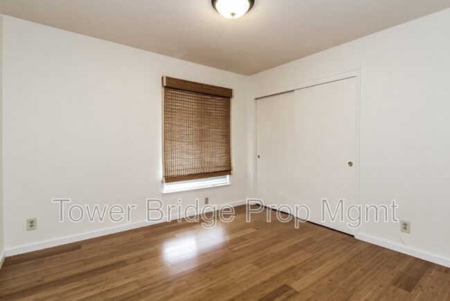 Building Photo - 760 Skylake Way