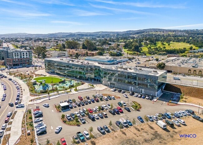 Building Photo - 372 Avalon Dr