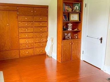 Building Photo - 303 Franklin St