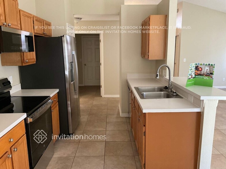 Building Photo - 2066 River Park Blvd