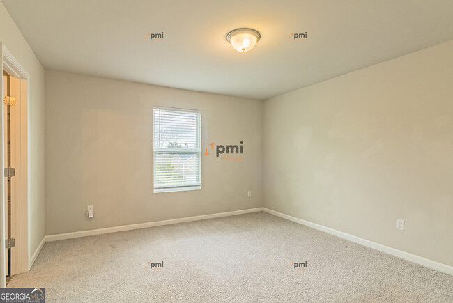 Building Photo - 1710 Hannah Ct