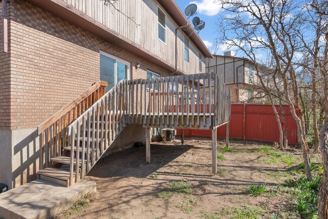 Building Photo - 8566-8568 Wasatch Boulevard East