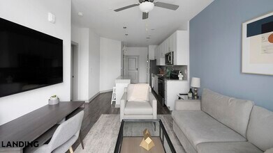 Building Photo - 2165 Nolensville Pk