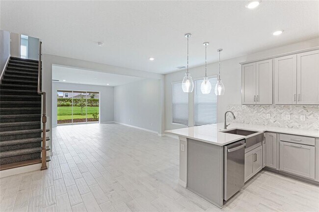 Building Photo - 8440 Skye Rnch Blvd