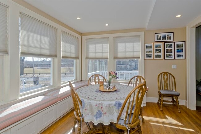 Building Photo - 25 Woodbridge St