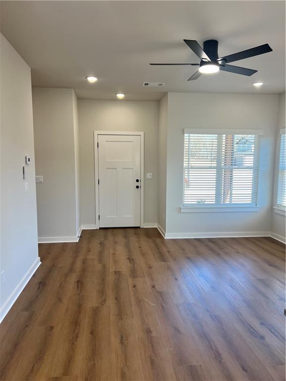 Building Photo - 600 Cosmos St