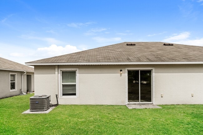 Building Photo - 9017 Aegean Cir