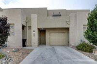 Building Photo - Amazing Modern 4 Bedroom in North Valley A...