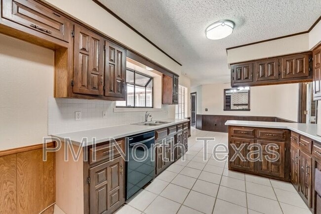Building Photo - 3009 Malibu Pl
