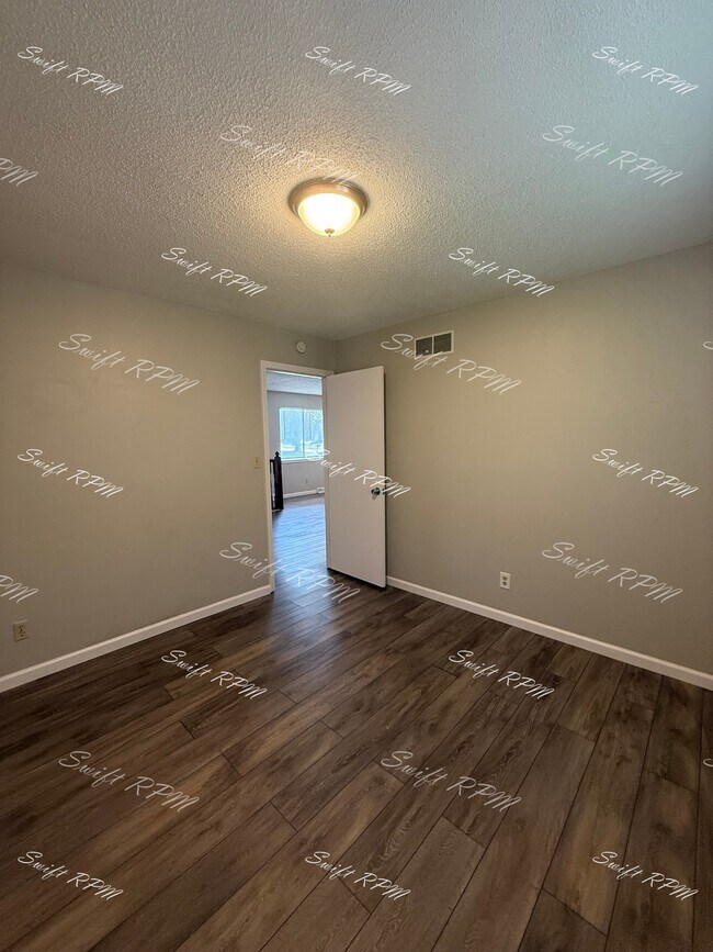 Building Photo - 12913 W 61st Terrace