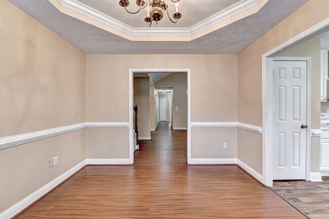 Building Photo - 40 Wisteria Blvd