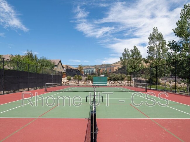 Building Photo - 2698 W Shady Hollow Ln